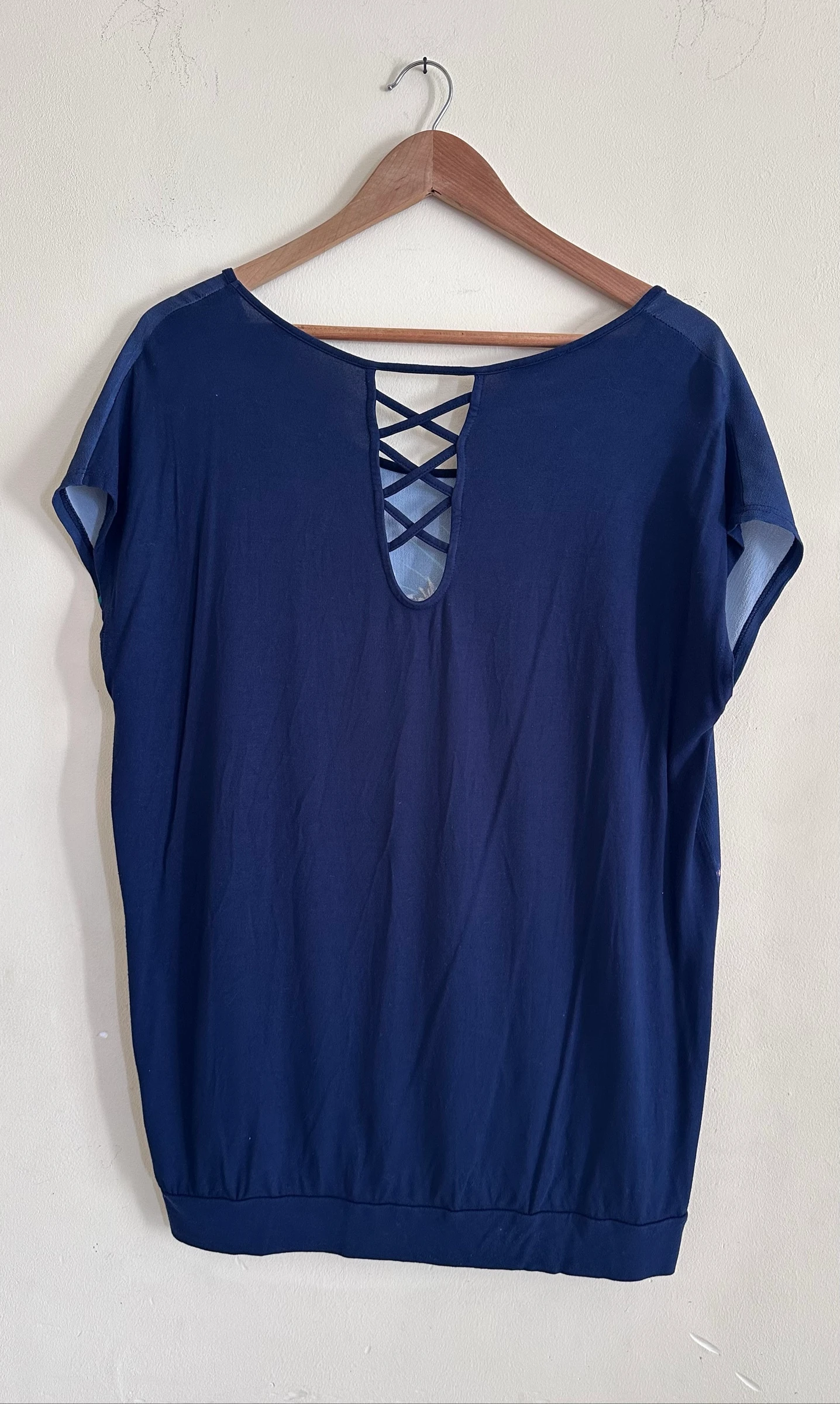 T-shirt / Blusa fluida con estampado floral - Jacqueline Riu (Nuevo) – photo 3
